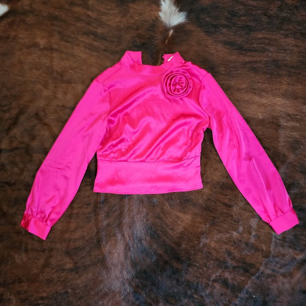 Women's Cuffed Sleeve Floral Blouse